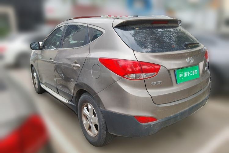 Used Hyundai ix35 2010 2.0L Automatic Two-Wheel Drive New Edition GL Rear Left 45 Deg