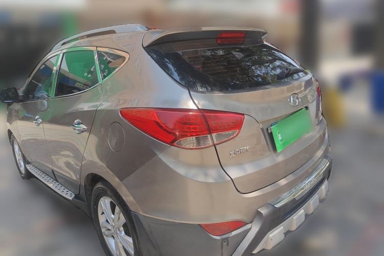 Used Hyundai ix35 2010 2.0L Automatic Two-Wheel Drive Elite Edition GLS Rear Left 45 Deg