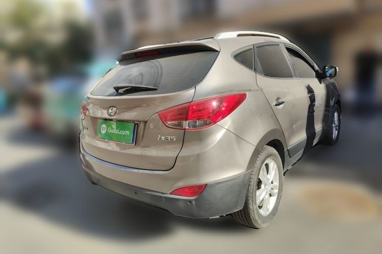 Used Hyundai ix35 2010 2.0L Automatic Two-Wheel Drive Elite Edition GLS Rear Right 45 Deg