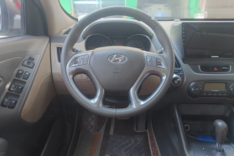Used Hyundai ix35 2010 2.0L Automatic Two-Wheel Drive Elite Edition GLS Steering Wheel