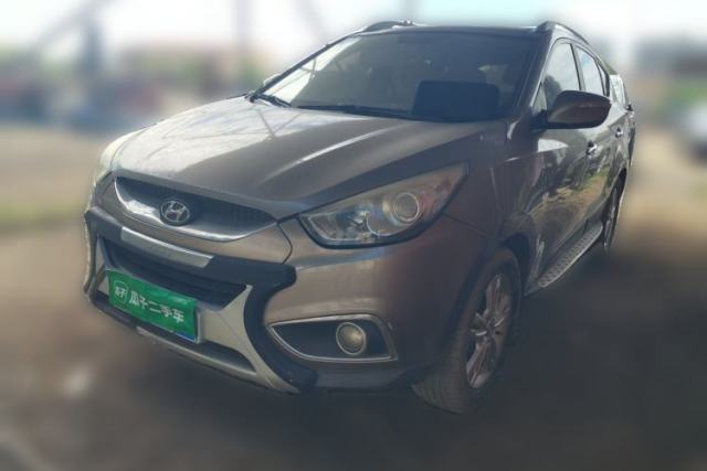 Hyundai ix35 2010 2.0L Automatic 4x4 Premium GLS Trim с пробегом