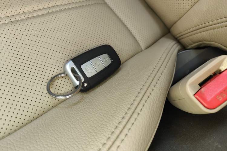 Used Hyundai ix35 2010 2.0L Automatic Two-Wheel Drive Elite Edition GLS Vehicle Key