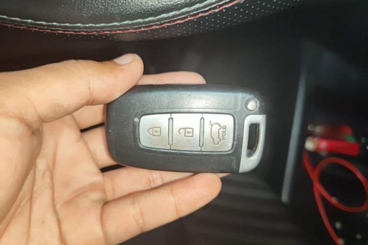 Used Hyundai ix35 2010 2.0L Automatic Two-Wheel Drive Elite Edition GLS Vehicle Key
