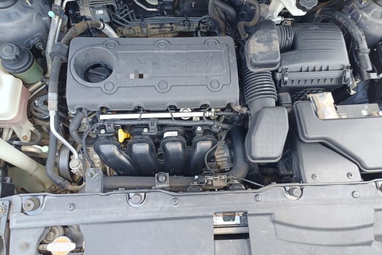 Used Hyundai ix35 2010 2.0L Automatic Two-Wheel Drive Elite Edition GLS Engine Bay