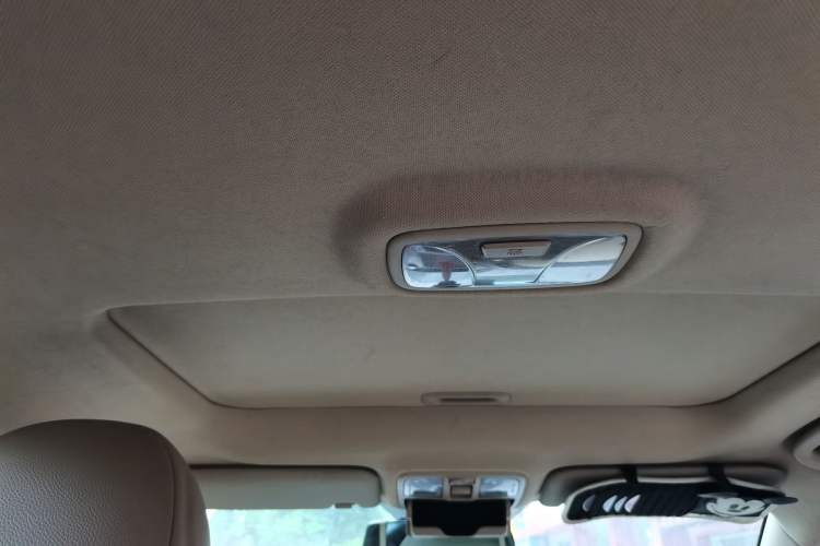 Used Hyundai ix35 2010 2.0L Automatic Two-Wheel Drive Elite Edition GLS Headliner