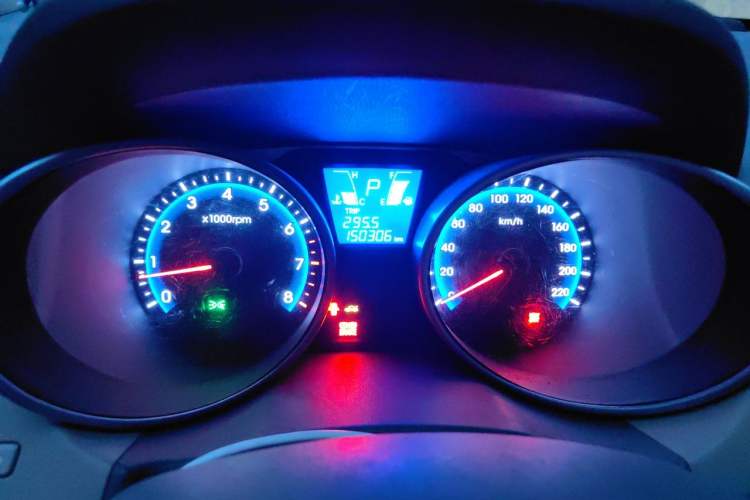Used Hyundai ix35 2010 2.0L Automatic Two-Wheel Drive Elite Edition GLS Instrument Cluster