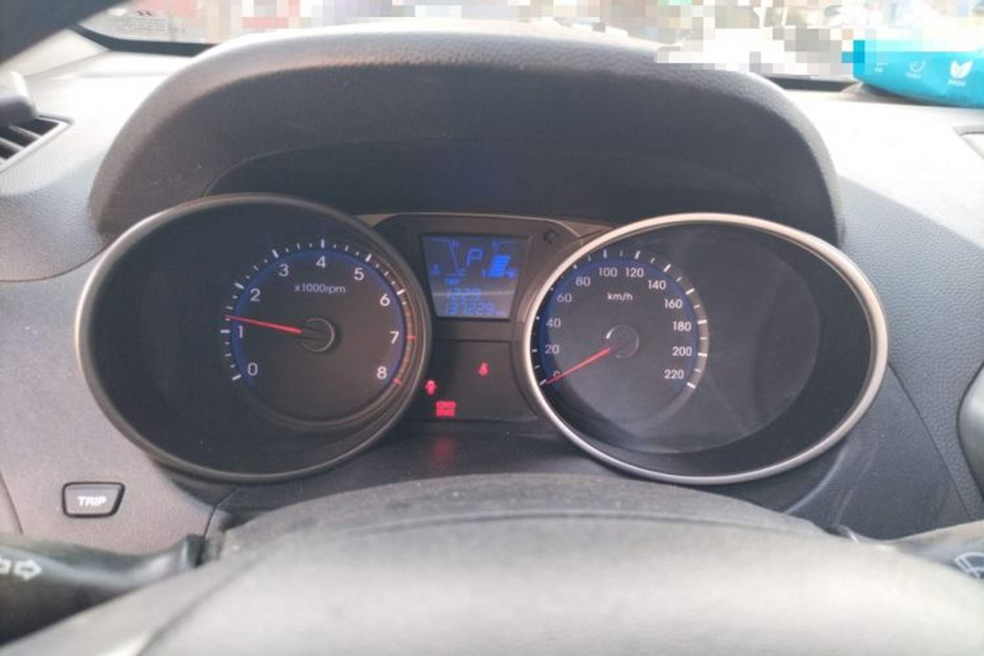 Used Hyundai ix35 2010 2.0L Automatic Two-Wheel Drive Elite Edition GLS Instrument Cluster