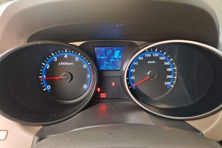 Used Hyundai ix35 2010 2.0L Automatic Two-Wheel Drive Elite Edition GLS Odometer Close Up