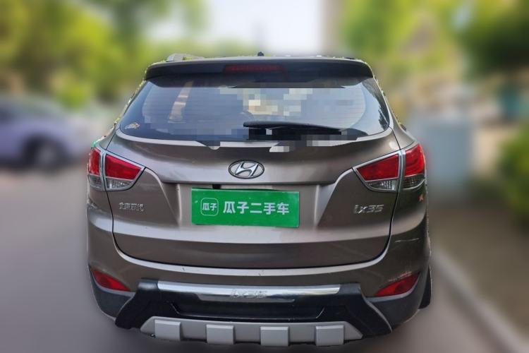Used Hyundai ix35 2010 2.0L Manual Two-Wheel Drive New Edition GL Rear