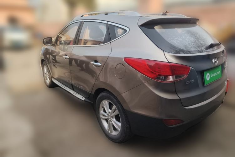 Used Hyundai ix35 2010 2.0L Automatic 4x4 Premium GLS Trim Rear Left 45 Deg