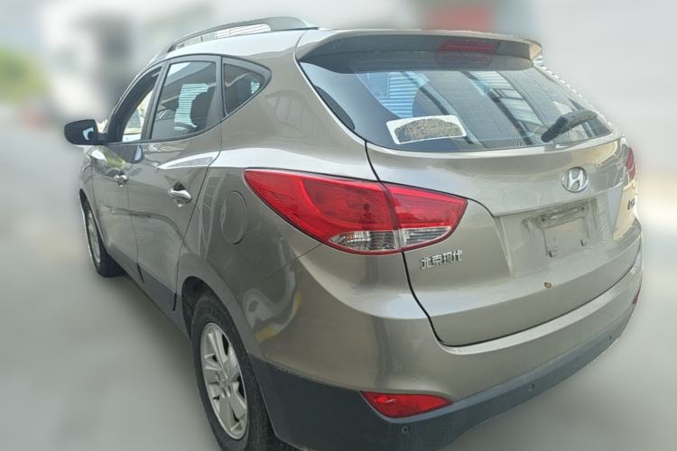 Used Hyundai ix35 2010 2.0L Automatic Two-Wheel Drive New Edition GL Rear Left 45 Deg