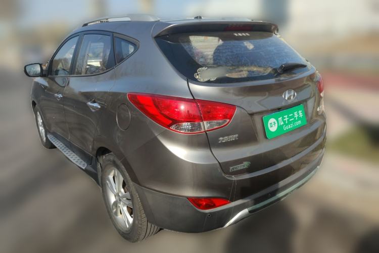 Used Hyundai ix35 2010 2.0L Automatic Two-Wheel Drive Elite Edition GLS Rear Left 45 Deg