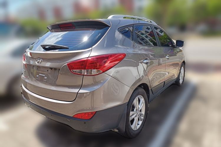 Used Hyundai ix35 2010 2.0L Automatic Two-Wheel Drive Elite Edition GLS Rear Right 45 Deg