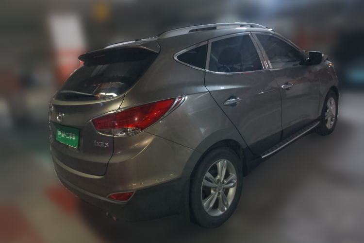 Used Hyundai ix35 2010 2.0L Automatic Two-Wheel Drive Elite Edition GLS Rear Right 45 Deg