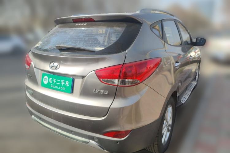 Used Hyundai ix35 2010 2.0L Automatic Two-Wheel Drive Elite Edition GLS Rear Right 45 Deg