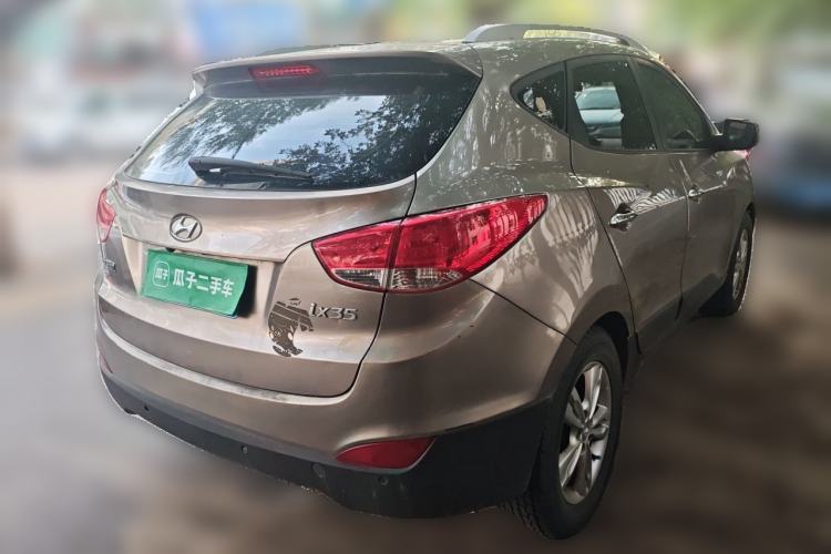 Used Hyundai ix35 2010 2.0L Automatic Two-Wheel Drive Elite Edition GLS Rear Right 45 Deg