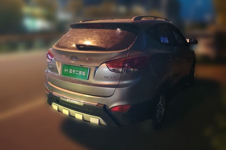 Used Hyundai ix35 2010 2.0L Automatic Two-Wheel Drive New Edition GL Rear Right 45 Deg