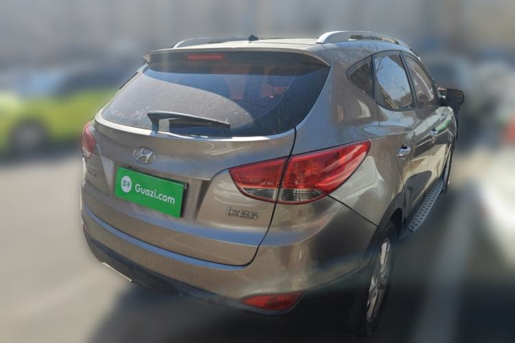 Used Hyundai ix35 2010 2.0L Automatic Two-Wheel Drive Elite Edition GLS Rear Right 45 Deg
