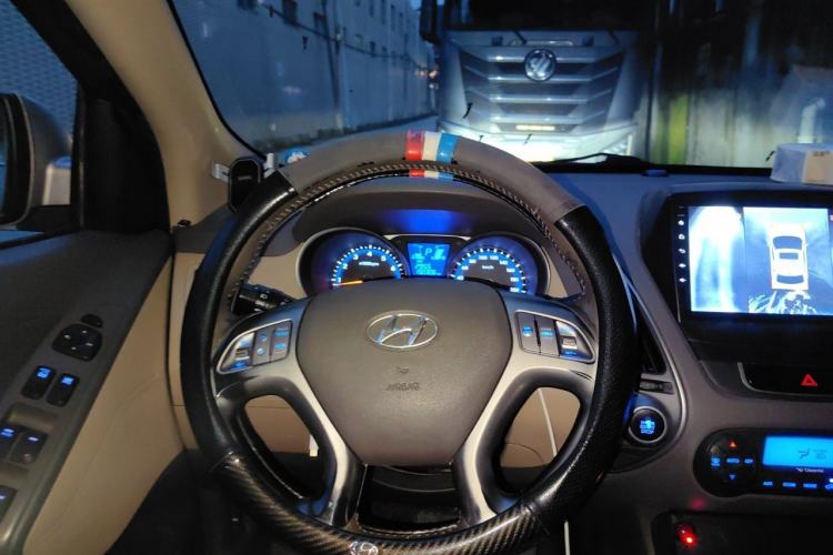 Used Hyundai ix35 2010 2.0L Automatic Two-Wheel Drive Elite Edition GLS Steering Wheel