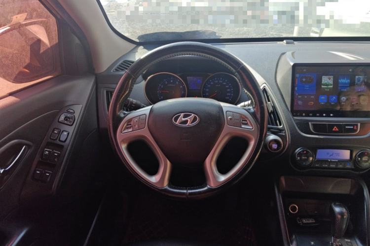 Used Hyundai ix35 2010 2.0L Automatic Two-Wheel Drive Elite Edition GLS Steering Wheel