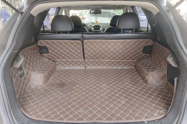 Used Hyundai ix35 2010 2.0L Automatic 4x4 Premium GLS Trim Trunk