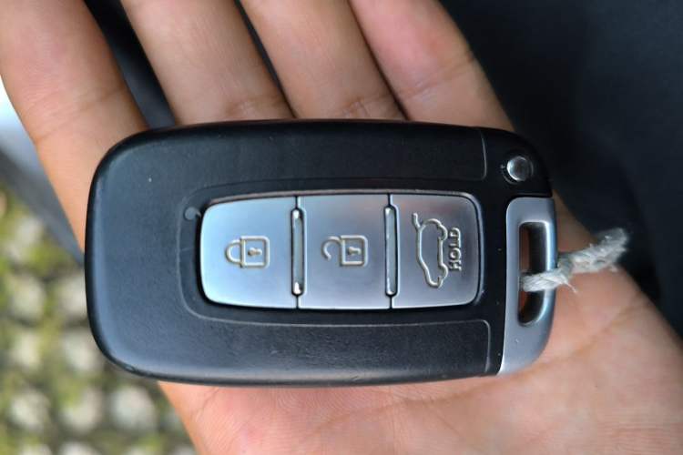 Used Hyundai ix35 2010 2.0L Automatic Two-Wheel Drive Elite Edition GLS Vehicle Key