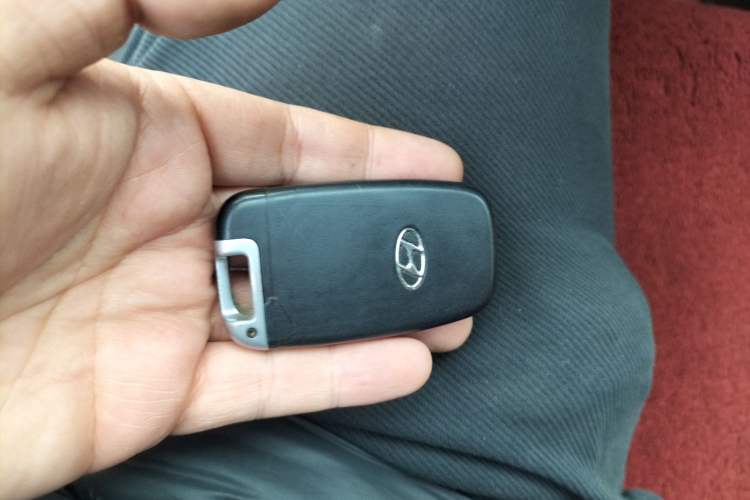 Used Hyundai ix35 2010 2.0L Automatic Two-Wheel Drive Elite Edition GLS Vehicle Key