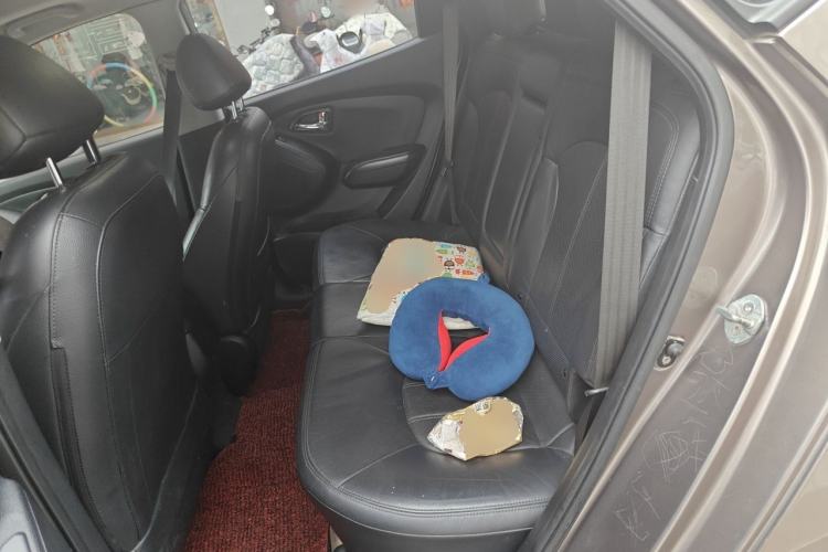 Used Hyundai ix35 2010 2.0L Automatic Two-Wheel Drive Elite Edition GLS Left Rear Seat