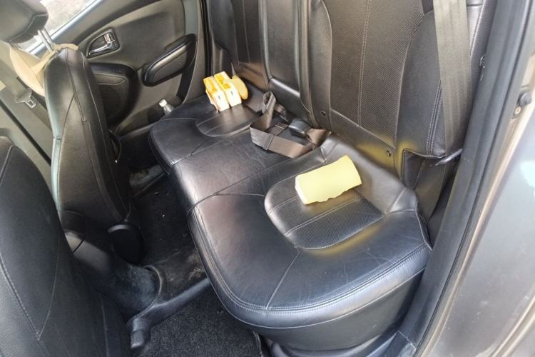 Used Hyundai ix35 2010 2.4L Automatic 2WD Prestige GLS Trim Left Rear Seat