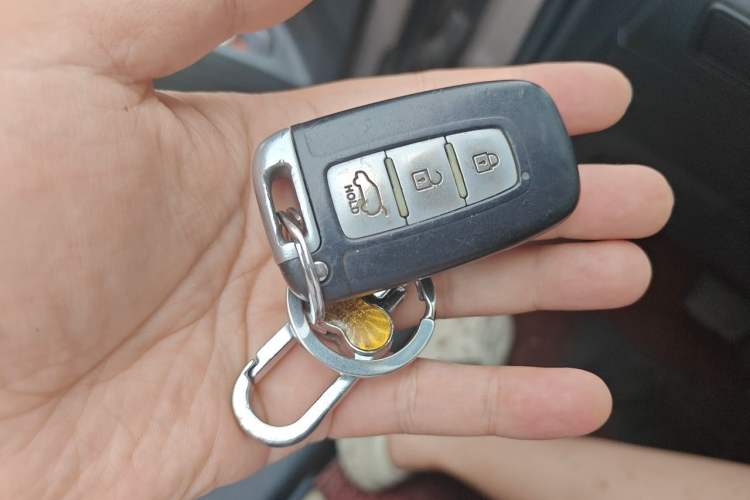 Used Hyundai ix35 2010 2.0L Automatic Two-Wheel Drive Elite Edition GLS Vehicle Key