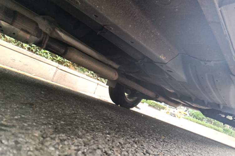 Used Hyundai ix35 2010 2.0L Automatic Two-Wheel Drive New Edition GL Chassis Front Left