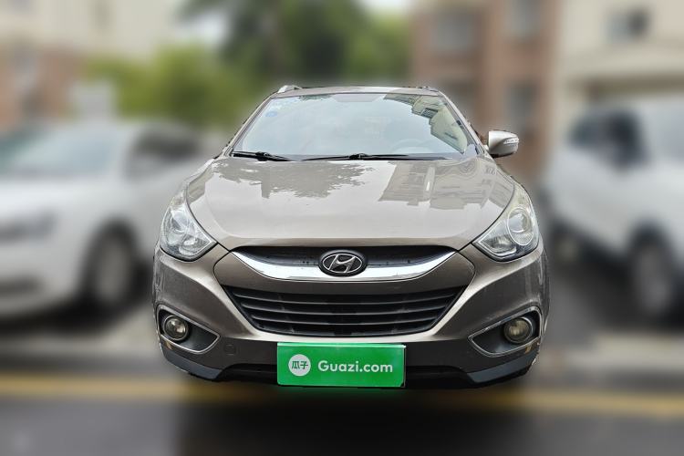 Used Hyundai ix35 2010 2.0L Automatic Two-Wheel Drive Elite Edition GLS Front