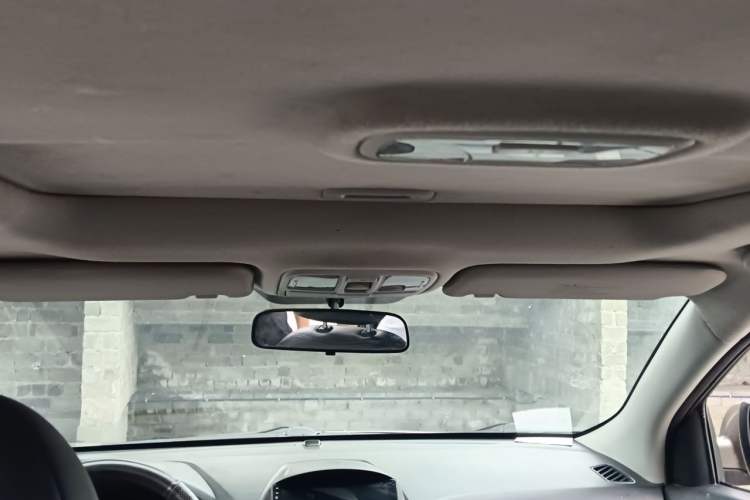 Used Hyundai ix35 2010 2.0L Automatic Two-Wheel Drive Elite Edition GLS Headliner