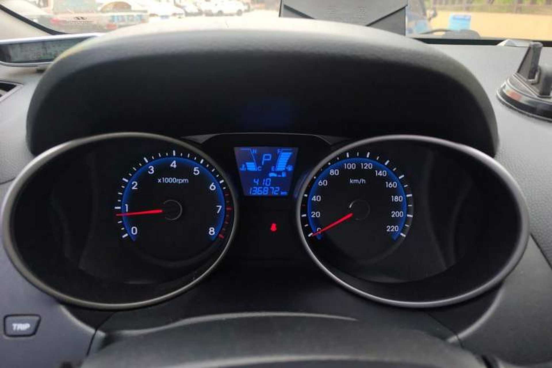 Used Hyundai ix35 2010 2.0L Automatic Two-Wheel Drive New Edition GL Instrument Cluster