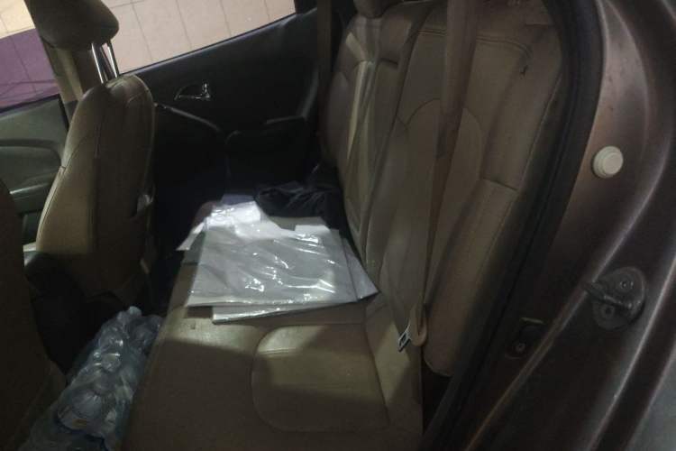 Used Hyundai ix35 2010 2.0L Automatic Two-Wheel Drive Elite Edition GLS Left Rear Seat