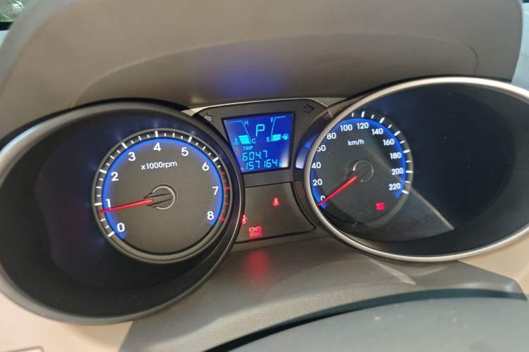 Used Hyundai ix35 2010 2.0L Automatic Two-Wheel Drive Elite Edition GLS Odometer Close Up