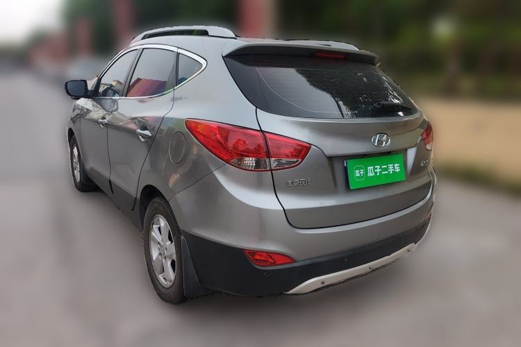 Used Hyundai ix35 2010 2.0L Automatic Two-Wheel Drive New Edition GL Rear Left 45 Deg