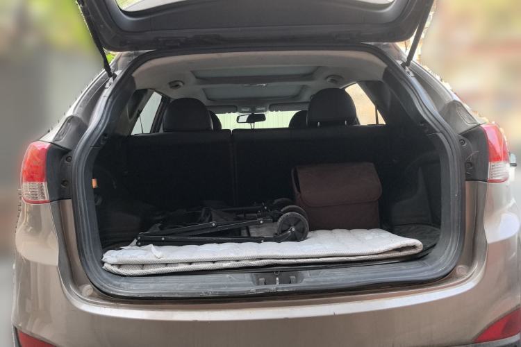 Used Hyundai ix35 2010 2.4L Automatic 2WD Prestige GLS Trim Trunk