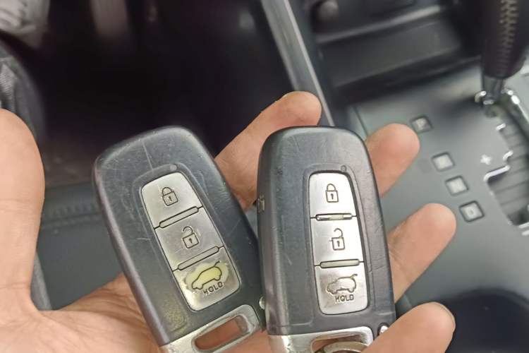 Used Hyundai ix35 2010 2.0L Automatic Two-Wheel Drive Elite Edition GLS Vehicle Key