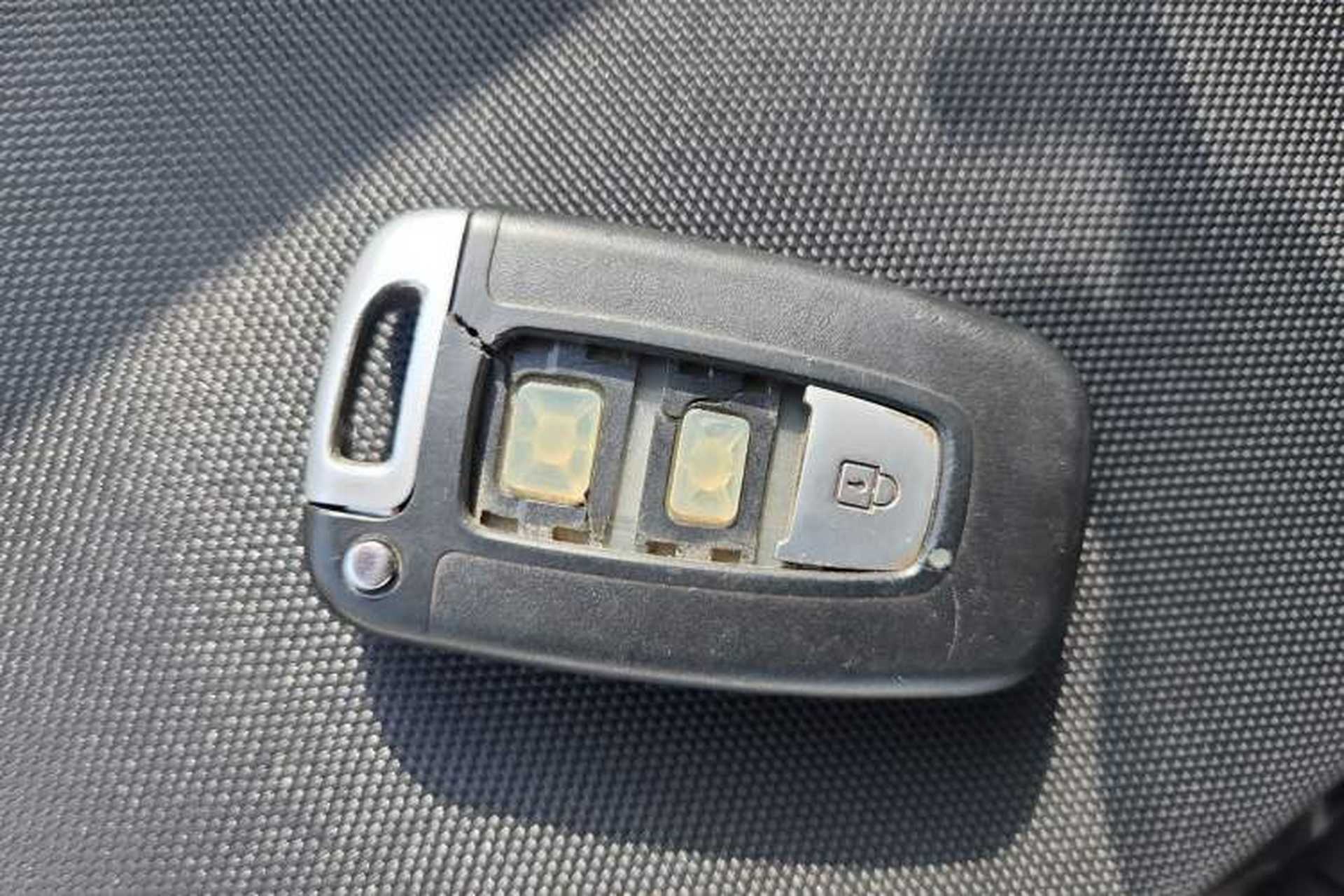 Used Hyundai ix35 2010 2.0L Automatic Two-Wheel Drive Elite Edition GLS Vehicle Key