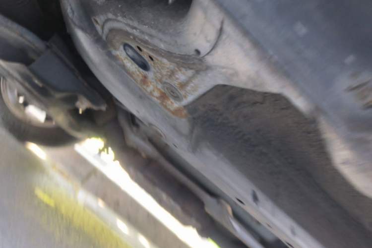 Used Hyundai ix35 2010 2.0L Automatic Two-Wheel Drive Elite Edition GLS Chassis Front Left