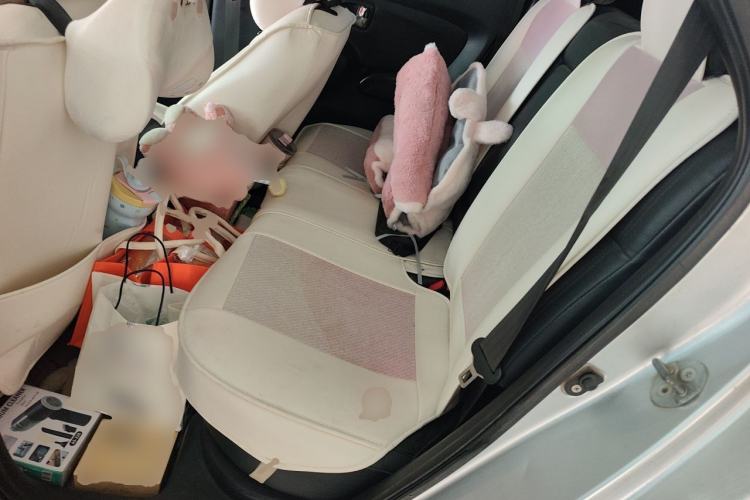 Used Hyundai ix35 2010 2.0L Automatic Two-Wheel Drive Elite Edition GLS Left Rear Seat