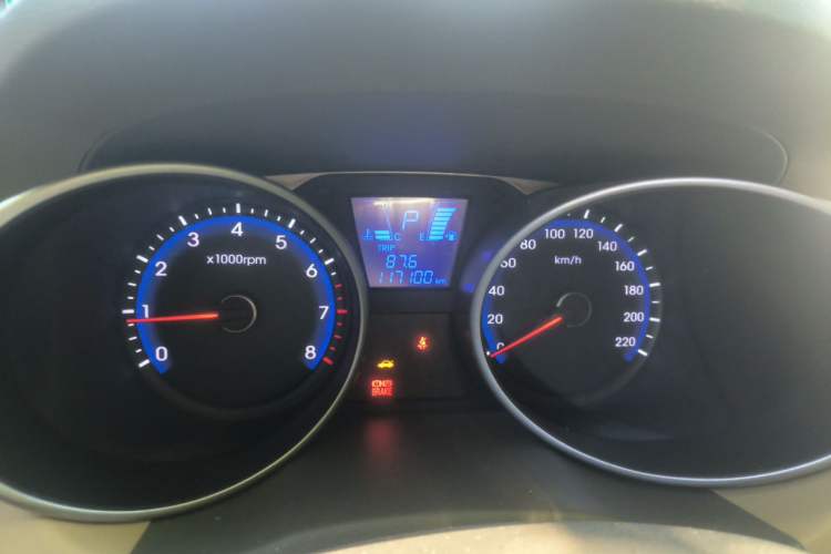 Used Hyundai ix35 2010 2.0L Automatic Two-Wheel Drive Elite Edition GLS Odometer Close Up