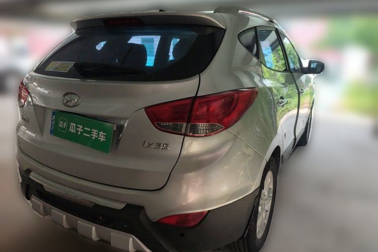 Used Hyundai ix35 2010 2.0L Automatic Two-Wheel Drive Elite Edition GLS Rear Right 45 Deg