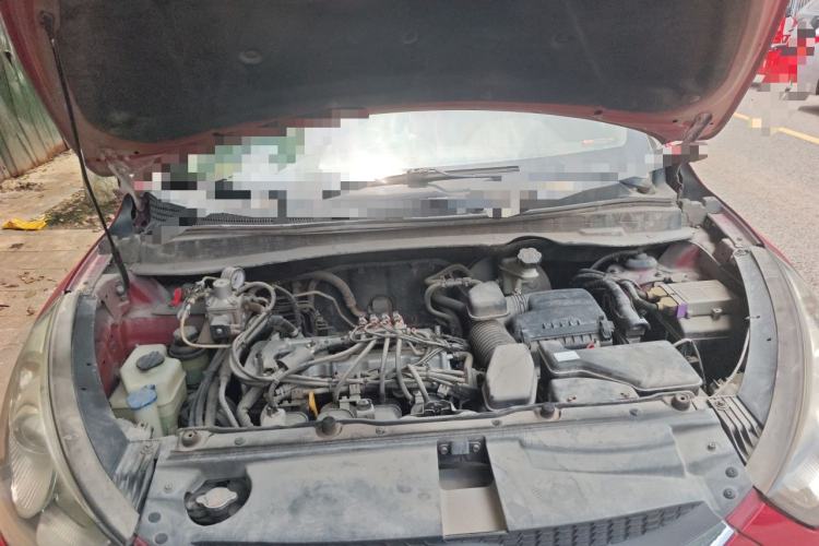 Used Hyundai ix35 2010 2.0L Automatic Two-Wheel Drive Elite Edition GLS Engine Bay