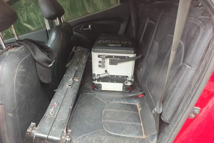 Used Hyundai ix35 2010 2.0L Automatic Two-Wheel Drive Elite Edition GLS Left Rear Seat
