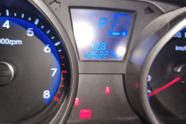 Used Hyundai ix35 2010 2.0L Automatic Two-Wheel Drive Elite Edition GLS Odometer Close Up