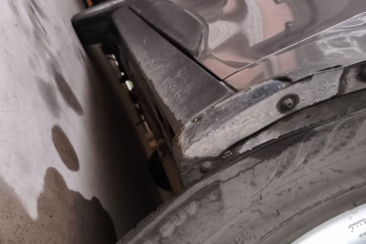 Used Hyundai ix35 2010 2.0L Automatic Two-Wheel Drive Elite Edition GLS Chassis Front Right