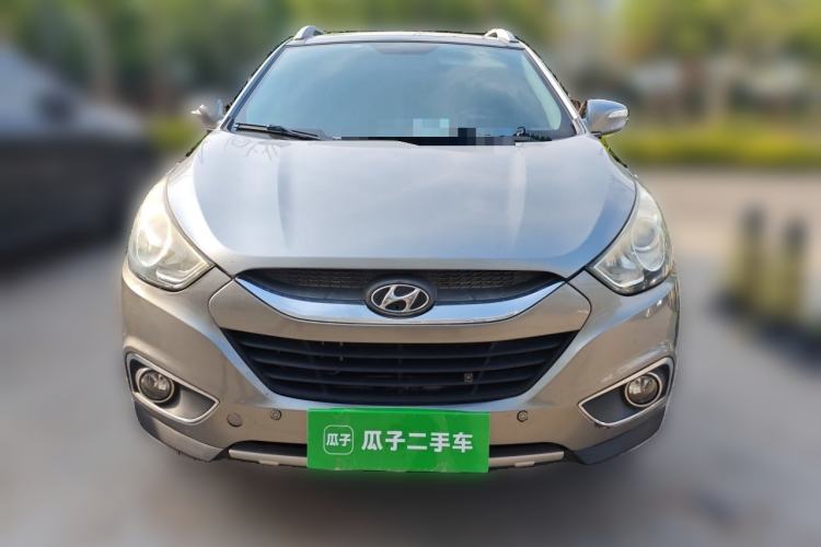 Used Hyundai ix35 2010 2.0L Automatic 4x4 Premium GLS Trim Front