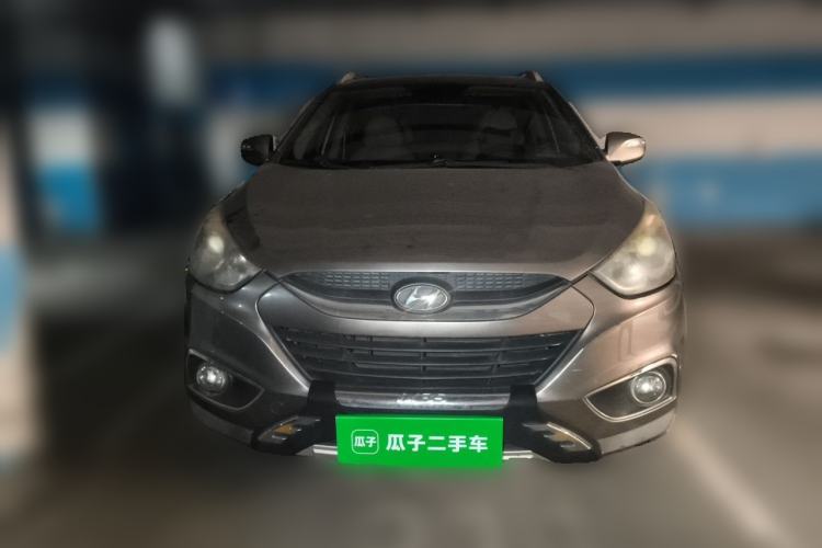 Used Hyundai ix35 2010 2.0L Automatic Two-Wheel Drive New Edition GL Front